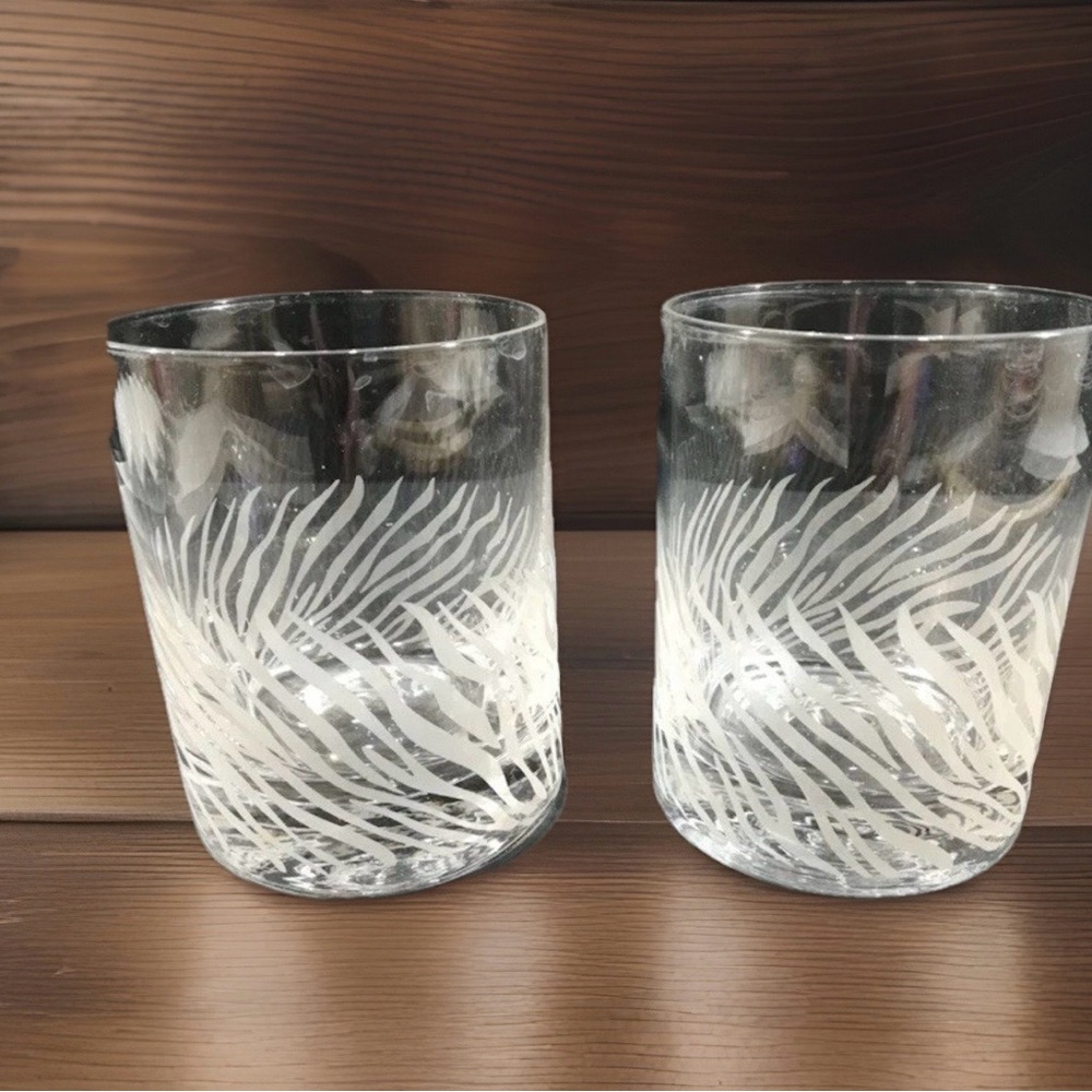 VTG Neimus Marcus old Fashion Glass White Leaf Pattern